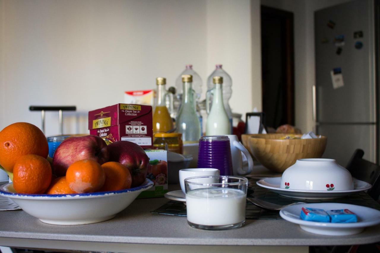 A Due Passi Dal Lumiere Bed & Breakfast Bologna Eksteriør bilde