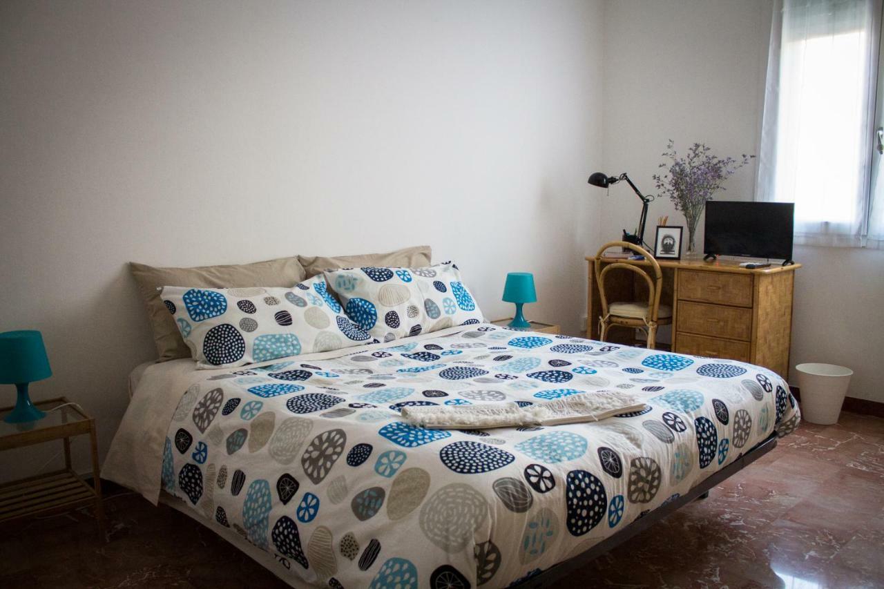 A Due Passi Dal Lumiere Bed & Breakfast Bologna Eksteriør bilde